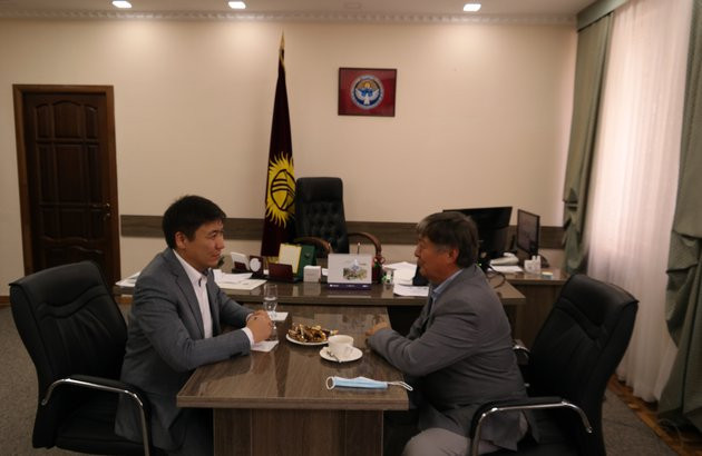 Министр образования и науки КР встретился с ректором Национальной консерватории!