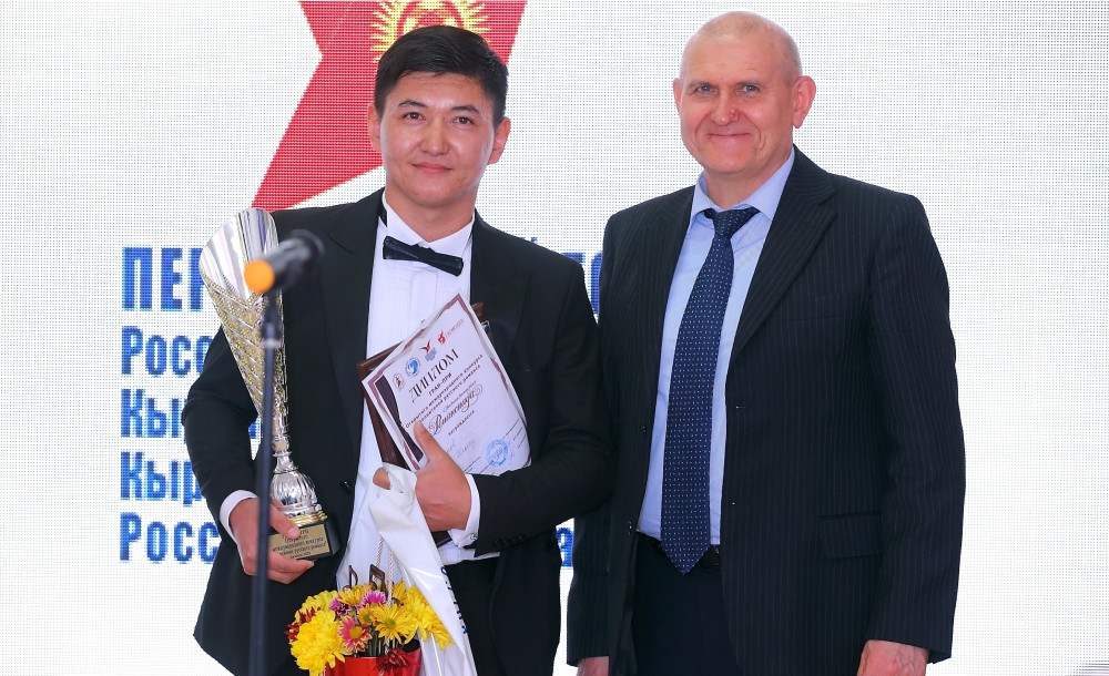 Поздравляем Ильгиза Усенова с завоеванием гран-при на Международном конкурсе исполнителей русского романса