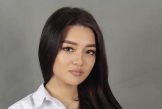 Поздравляем Бакытбекову Дильназ с I премией на Международном онлайн Фестиваль-Конкурсе "All colours of Art" (Италия).