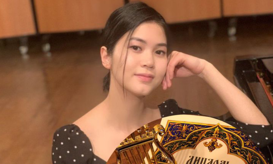 Поздравляем Адыл кызы Бернаим!