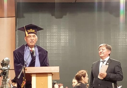 Почетный профессор КНК им. К. Молдобасанова